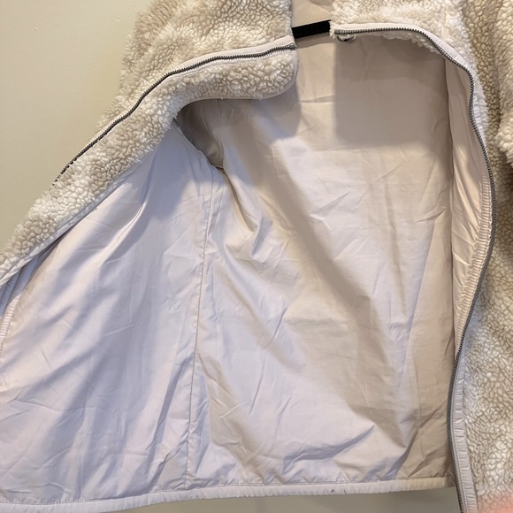 Patagonia Divided Sky High Pile Fleece Jacket- XS - Picture 9 of 10